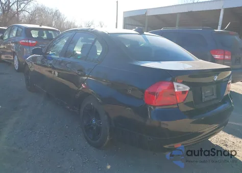 2008 BMW 328Xi из США, поврежденный, VIN WBAVC935X8K042360